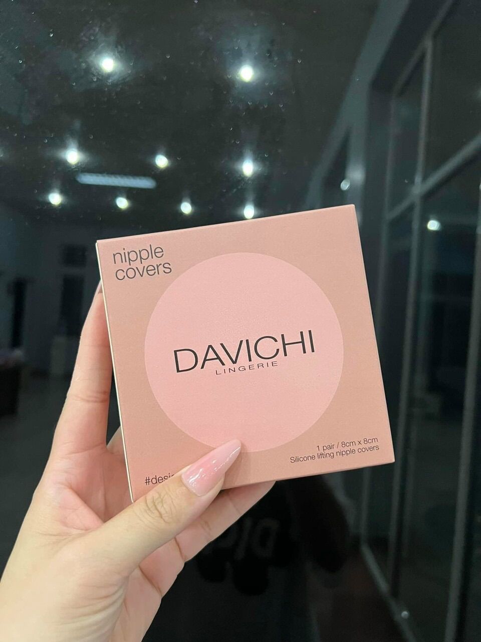Miếng dán ngực Davichi hộp 2 miếng
