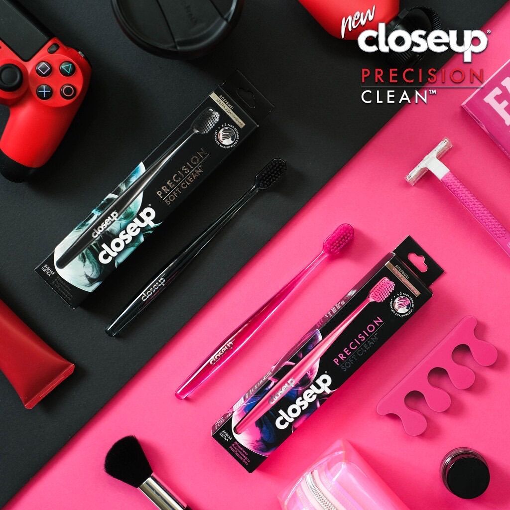 Bàn chải Closeup Precision Clean