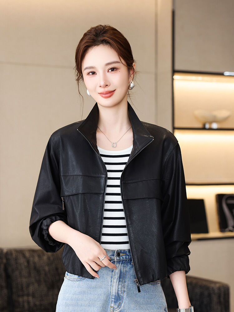 WEIMANNA | 2025 New Fashionable Standing Collar Short Jacket Leather Biker Coat Giá 4,868,000 Đồng*Miễn phí vận chuyển