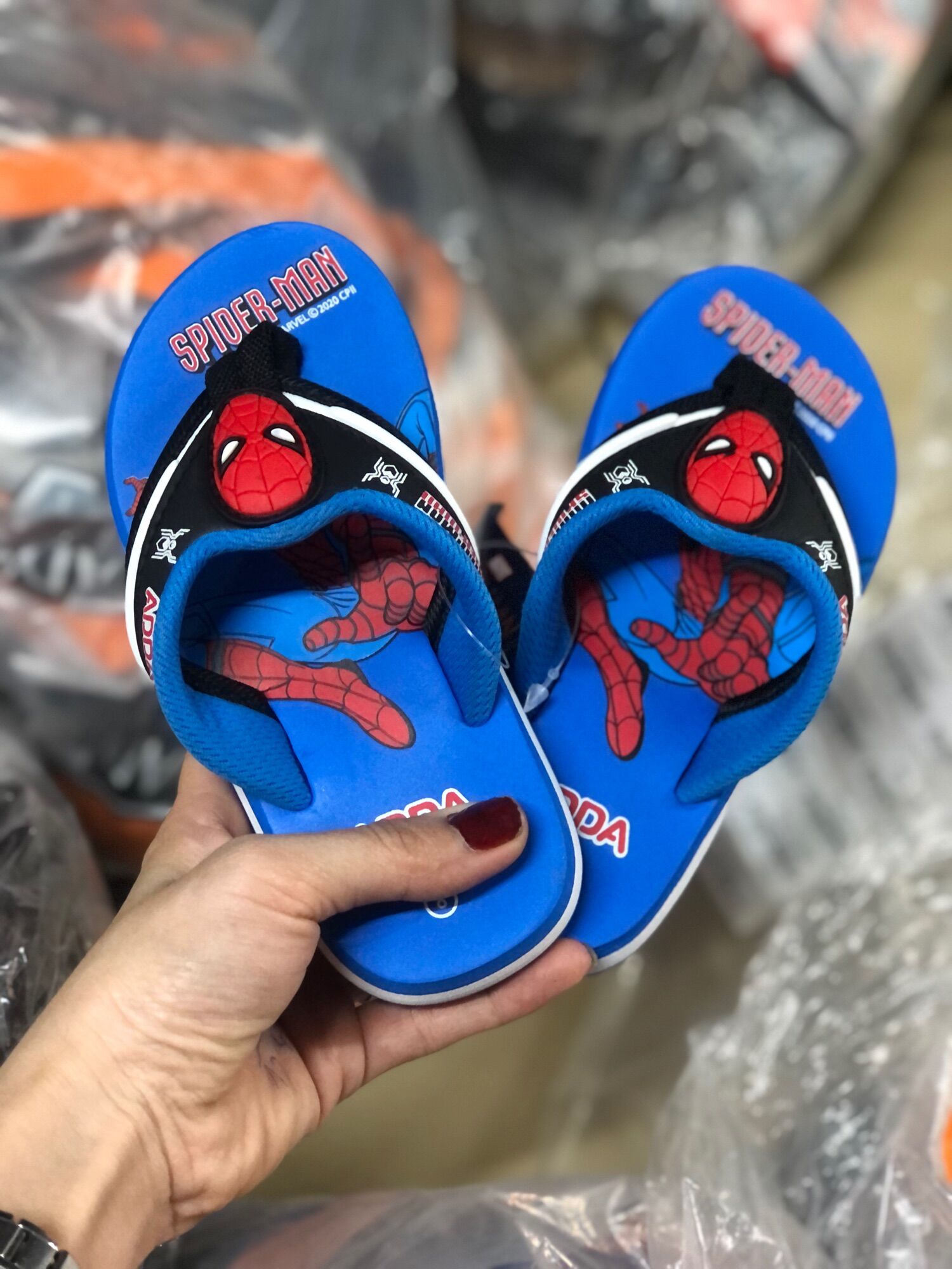 Xỏ ngón siêu nhân adda 22h20 ThaiLan