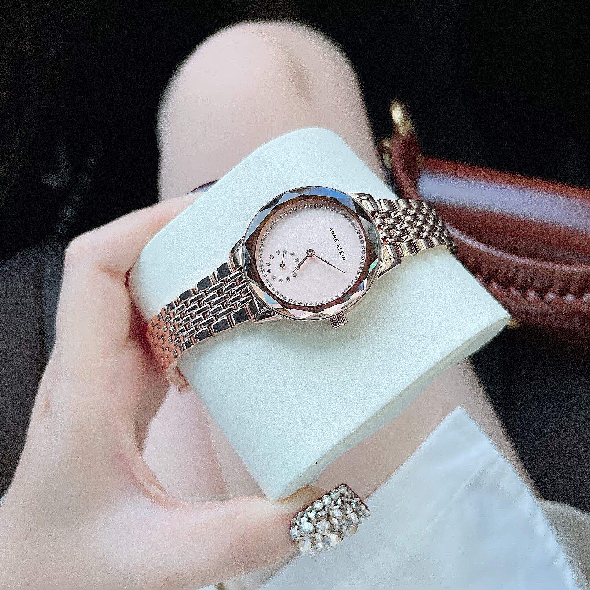 Đồng hồ nữ Anne klein