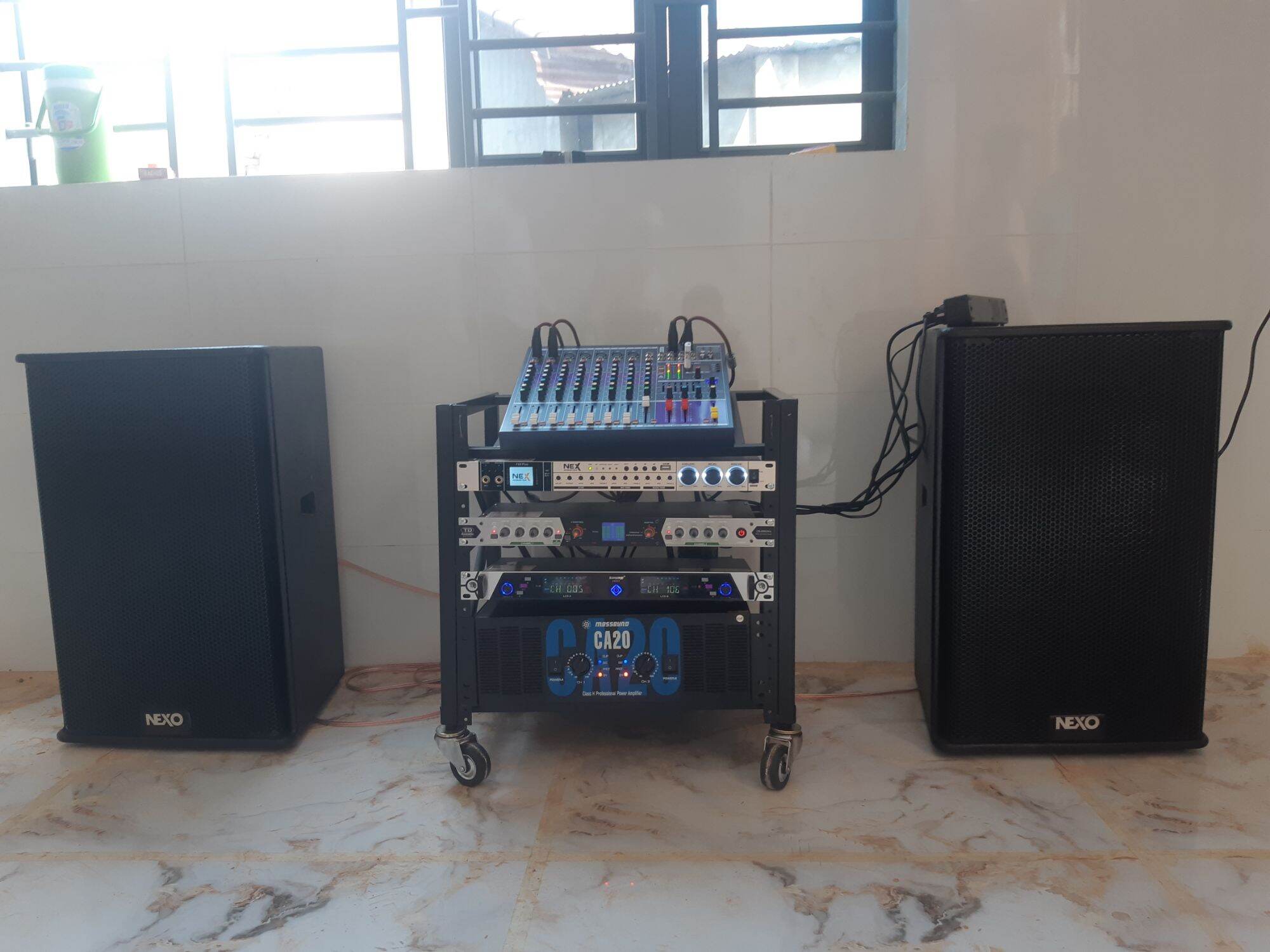 Cặp loa full đơn nexo 40 col 75 từ 190