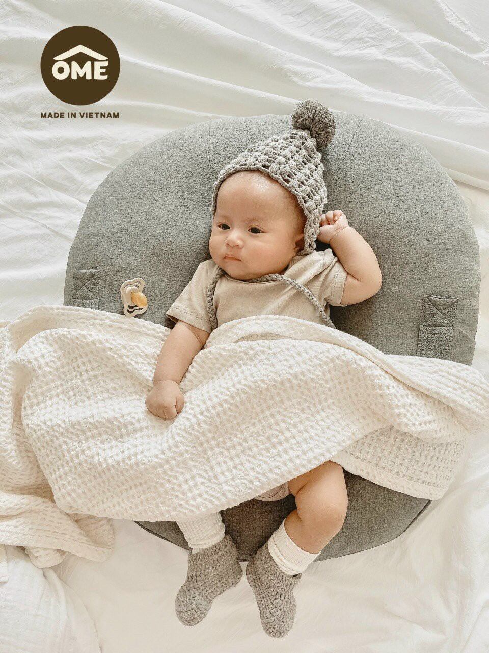 Gối chống trào có đai quấn OME