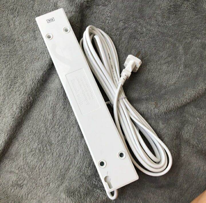 [HCM]Ổ Cắm Điện Quang 6 Lỗ Có Dây