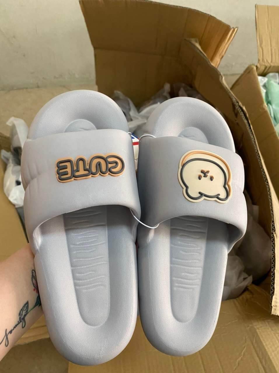 Dép bánh mì hàn quốc cute có size nam nữ