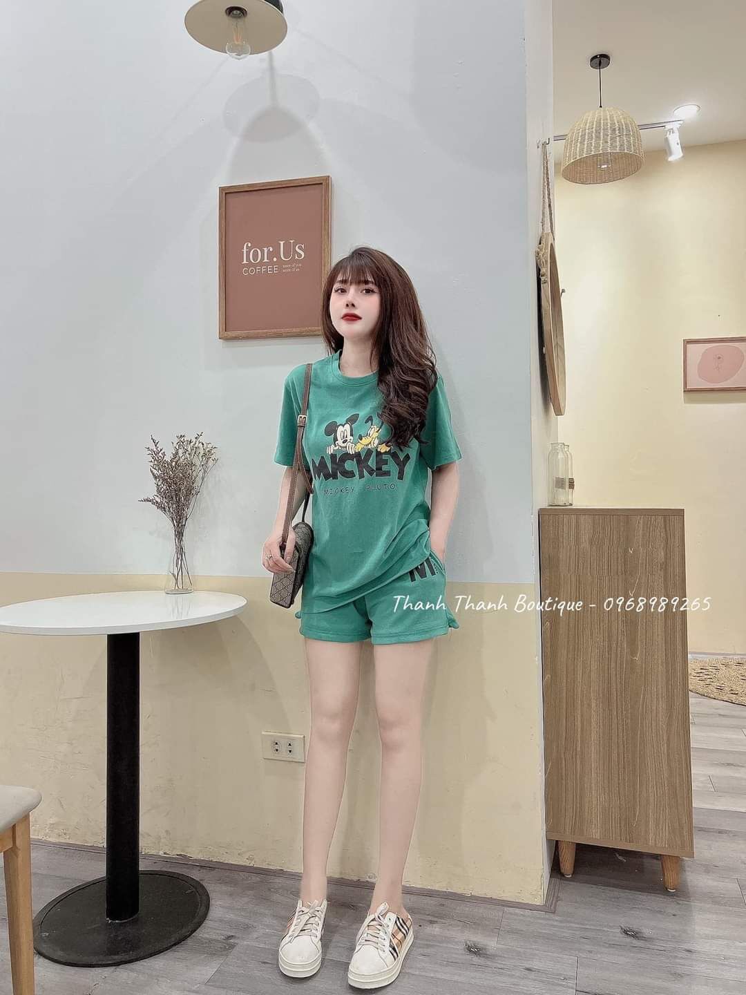 Set đùi mickey
