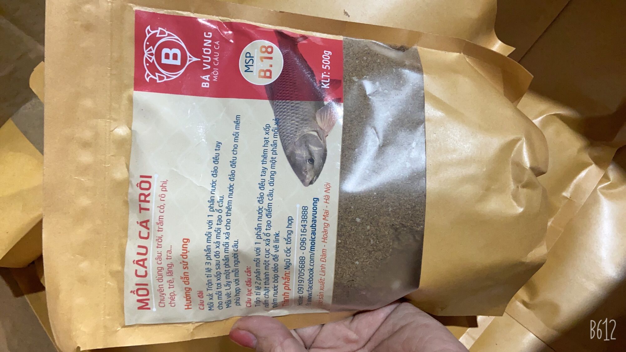 Mồi câu cá trôi B18 (500g) - Mồi bá vương
