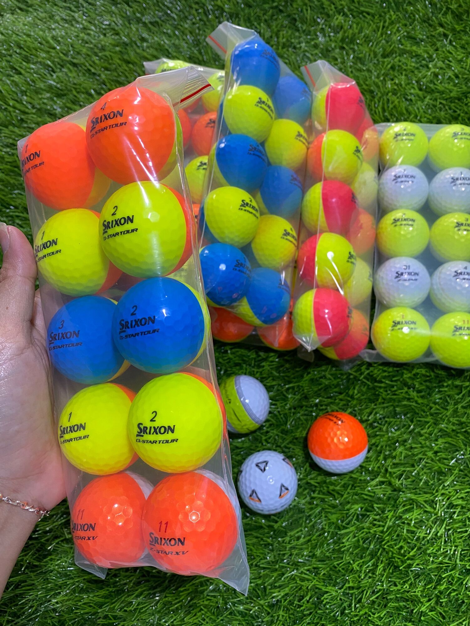 Bóng golf Srixon 2 màu (combo 10 quả)