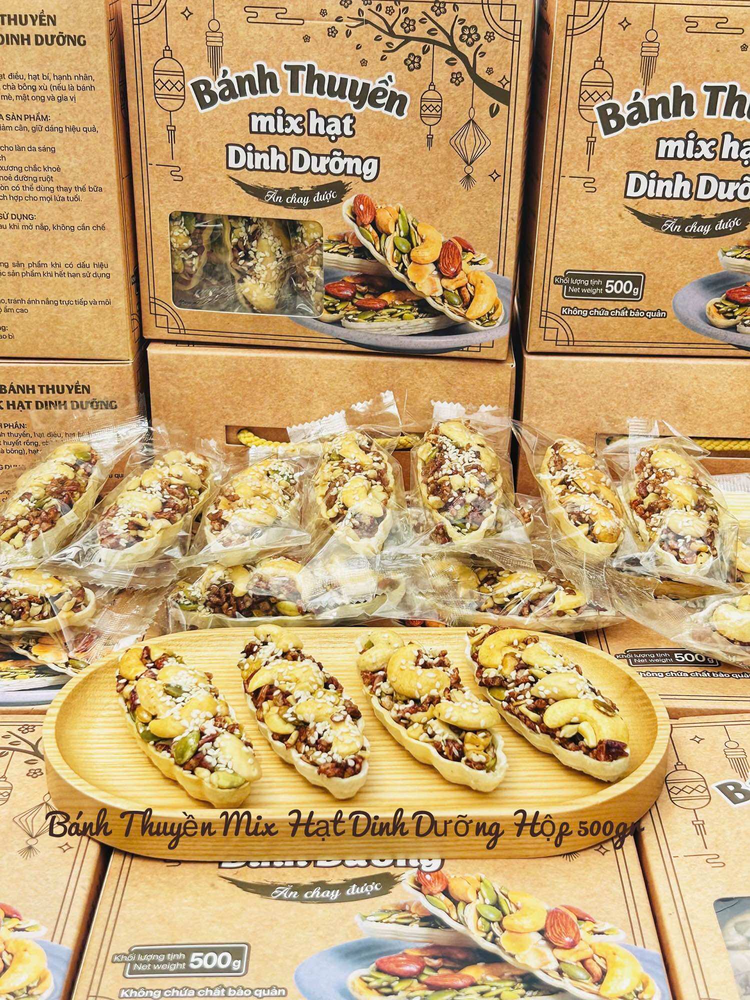 Bánh thuyền mix hạt dinh dưỡng Hộp Tết xách 500g