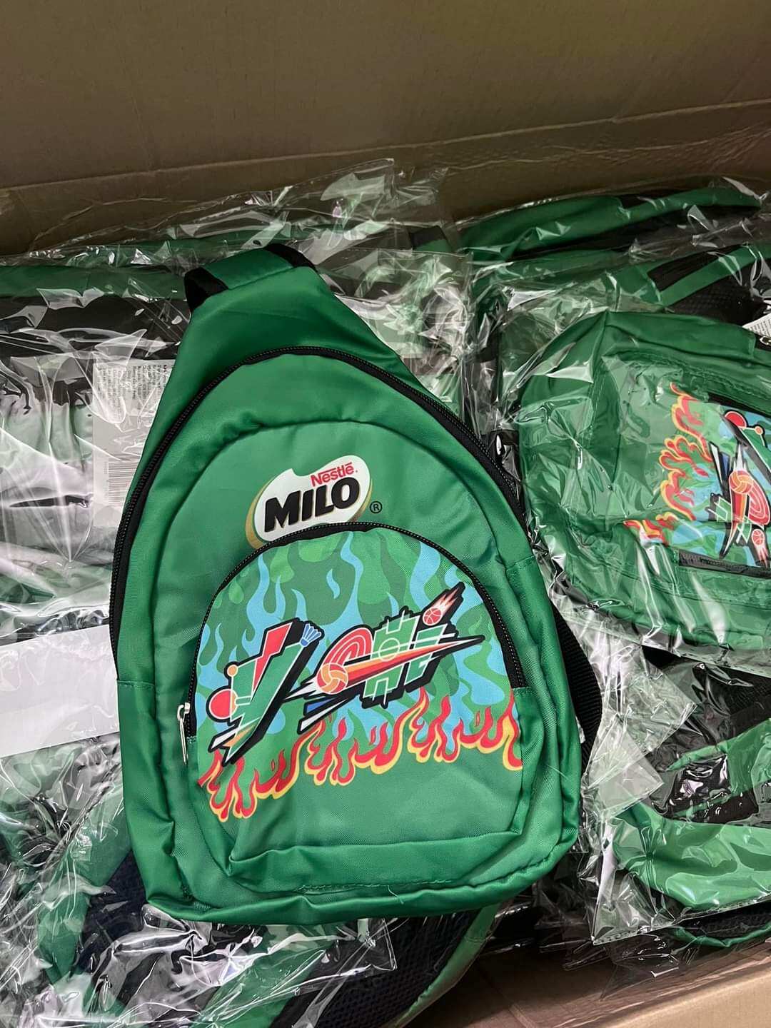 Túi đeo chéo milo cho bé