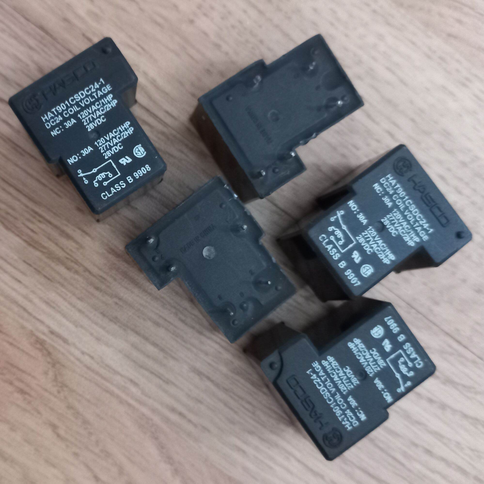 Rơ le trung gian 24v 30a 5 chân hasco tháo máy