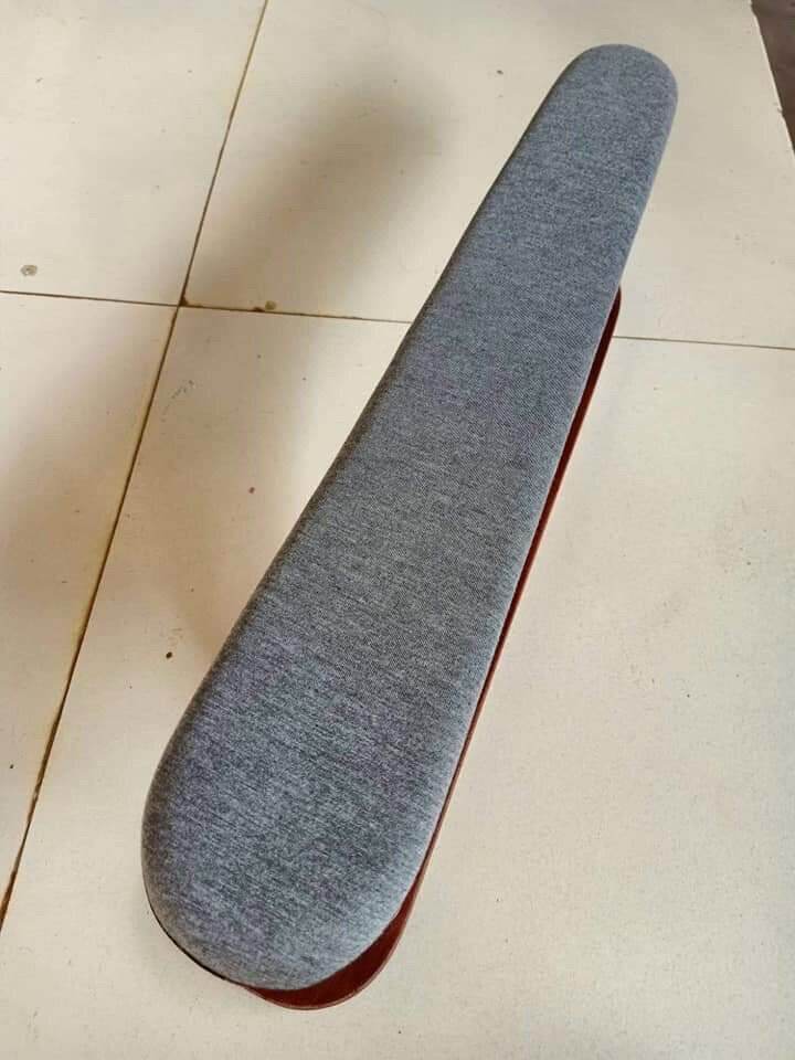 Ngựa ủi tay áo sơ mi