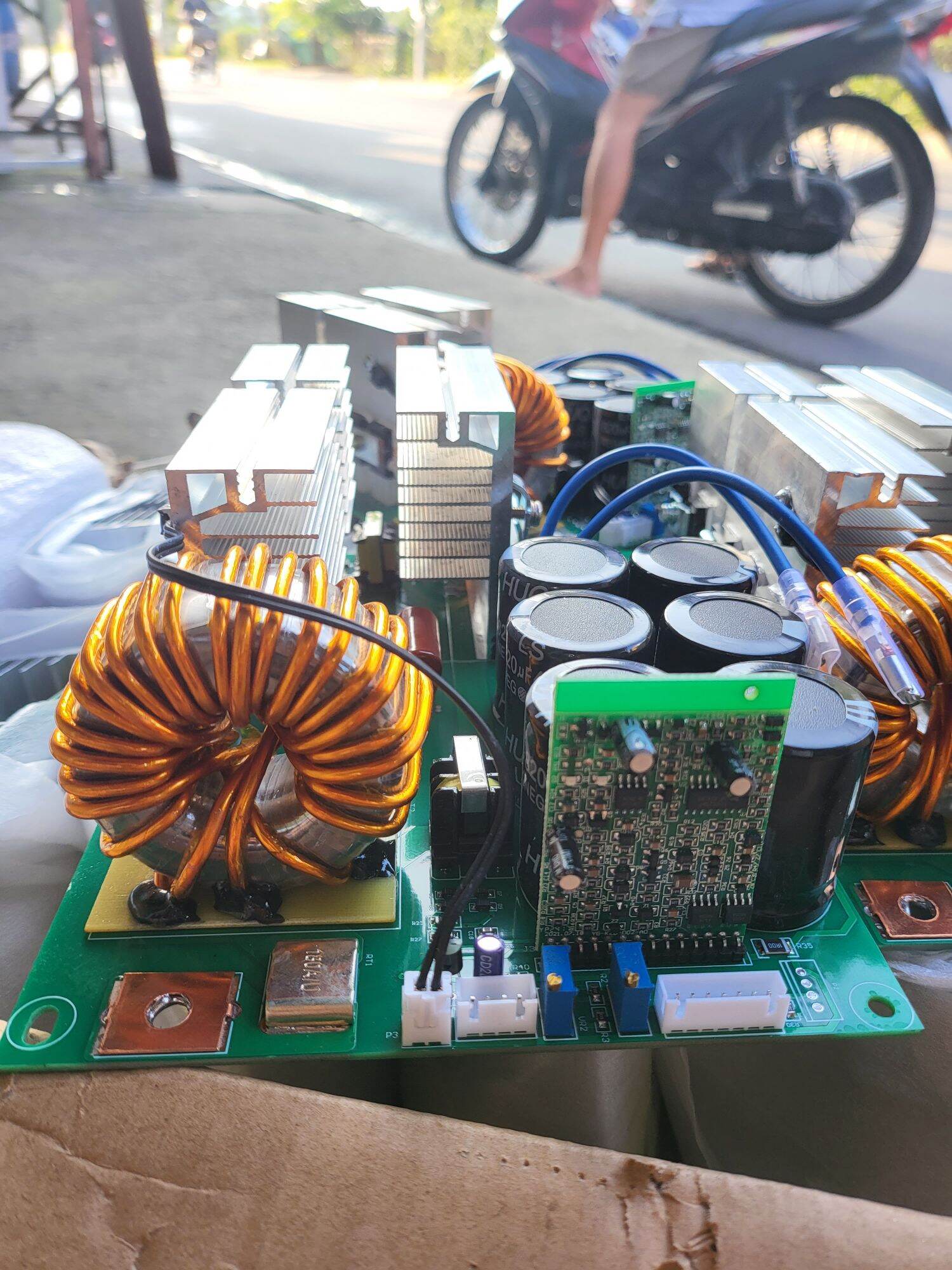 BO MÁY HÀN 4 TỤ 4igbt kéo que 3.2 liên tục