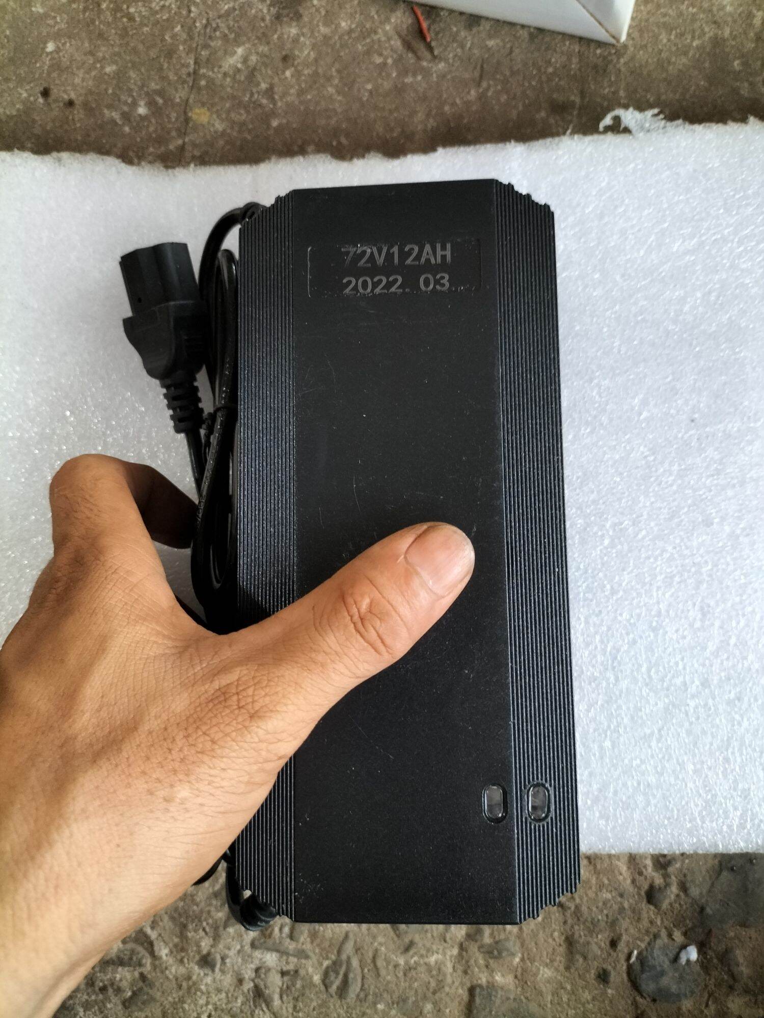 Sạc 6 bình 72v 12ah