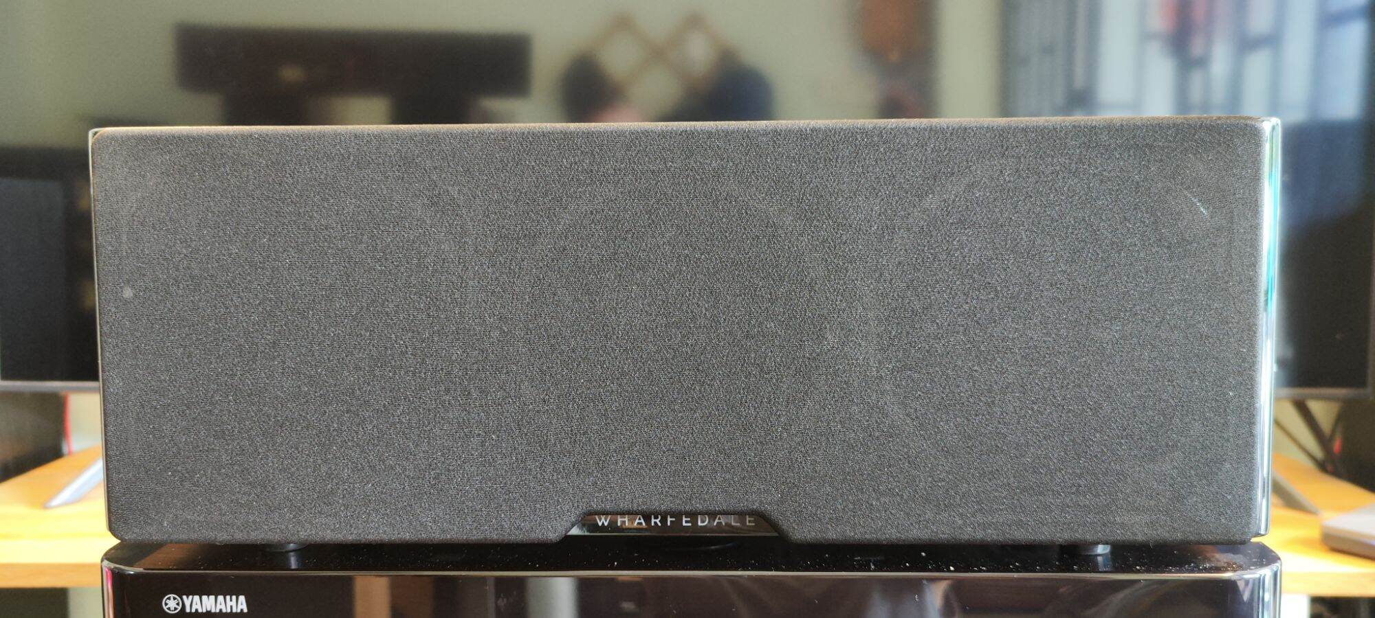 Loa center Anh Quốc Wharferdale Diamond 11.CC full thùng xốp