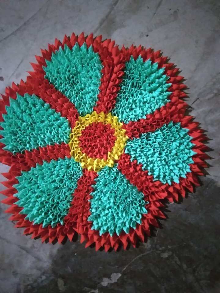 thảm hoa 6 cảnh .dễ thương. bắt mat.kích thuoc 55 cm