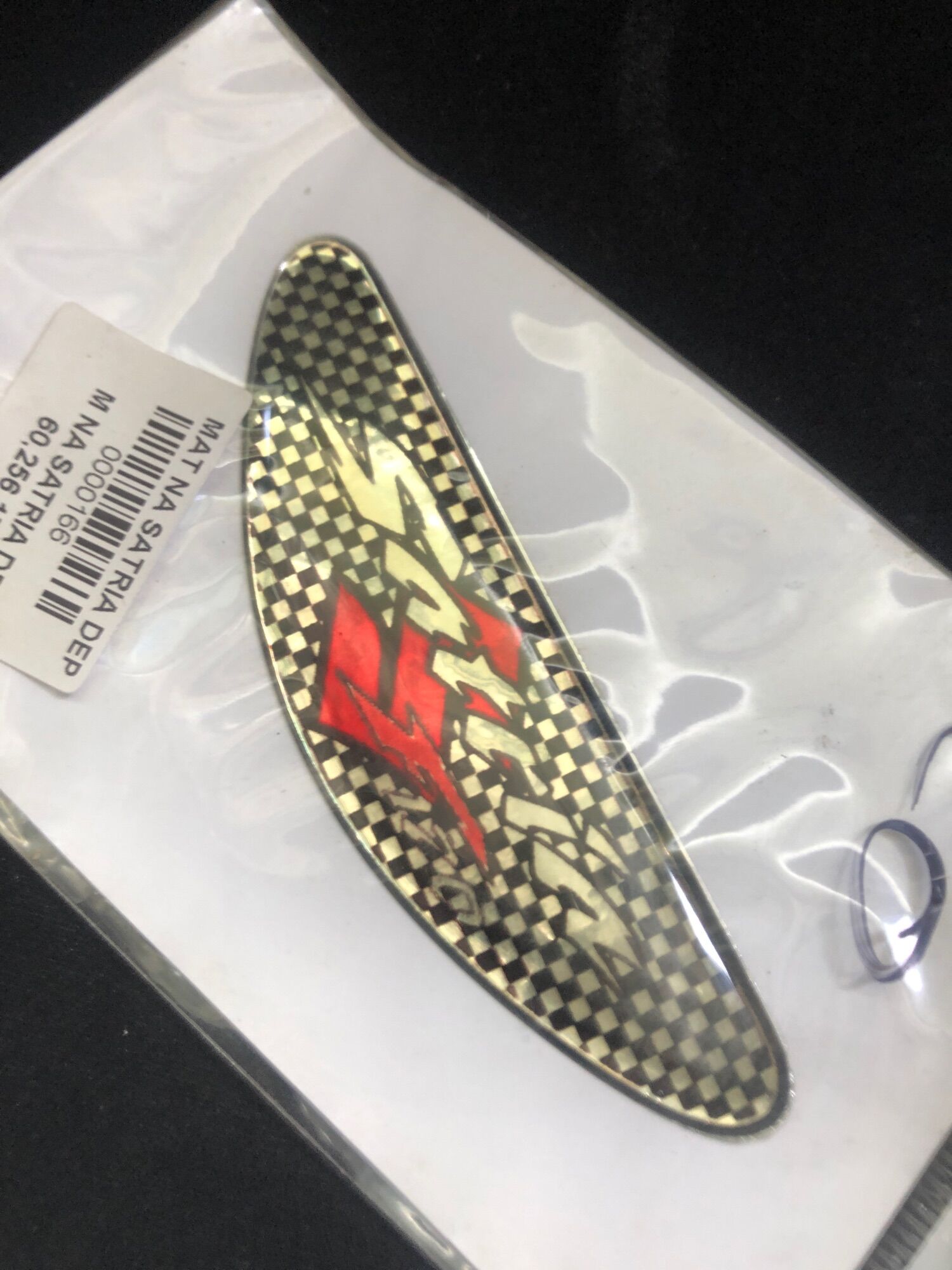 Tem logo mặt nạ satria dẹp