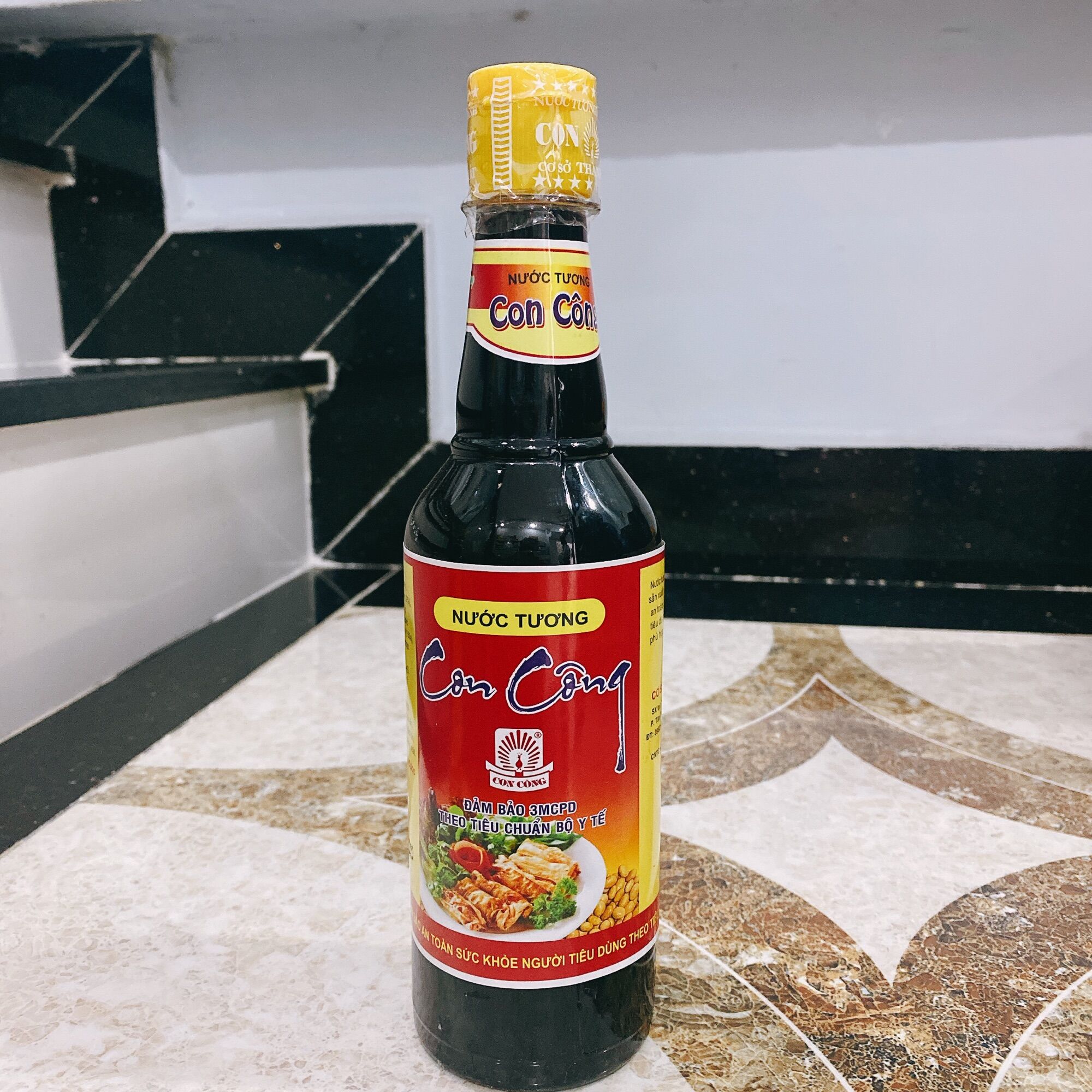Nước tương 500ml Con Công loại 1