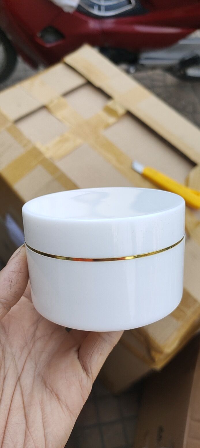 Hủ 100g màu trắng