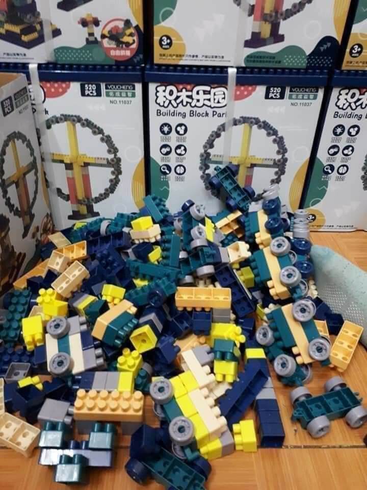 LEGO 520 CHI TIẾT