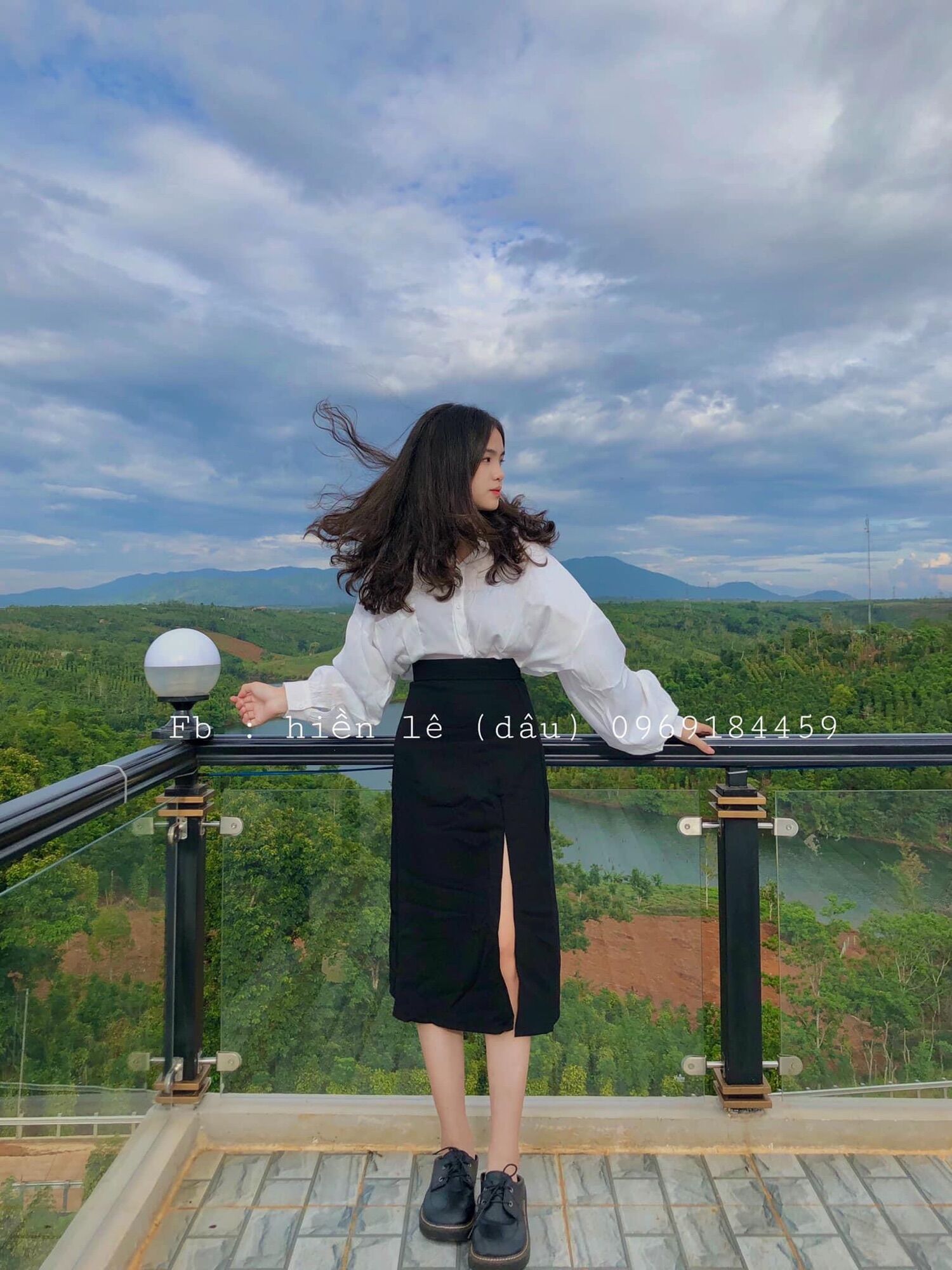 Set váy xẻ tà + sơ mi tay dài