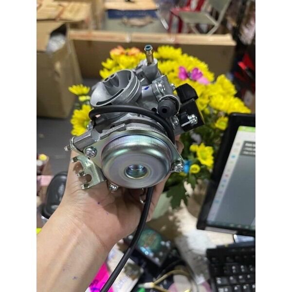 Bình xăng con Ex 135 5 số chinh hang