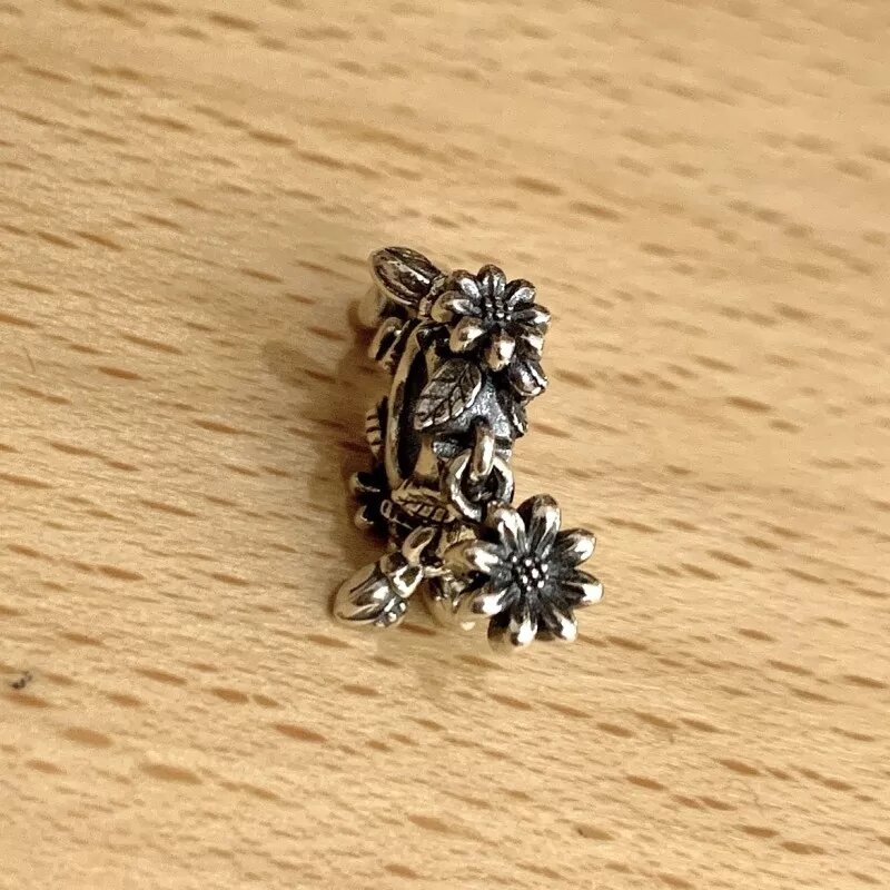 GauBee Charm bạc 925 spacer moving hoa cúc