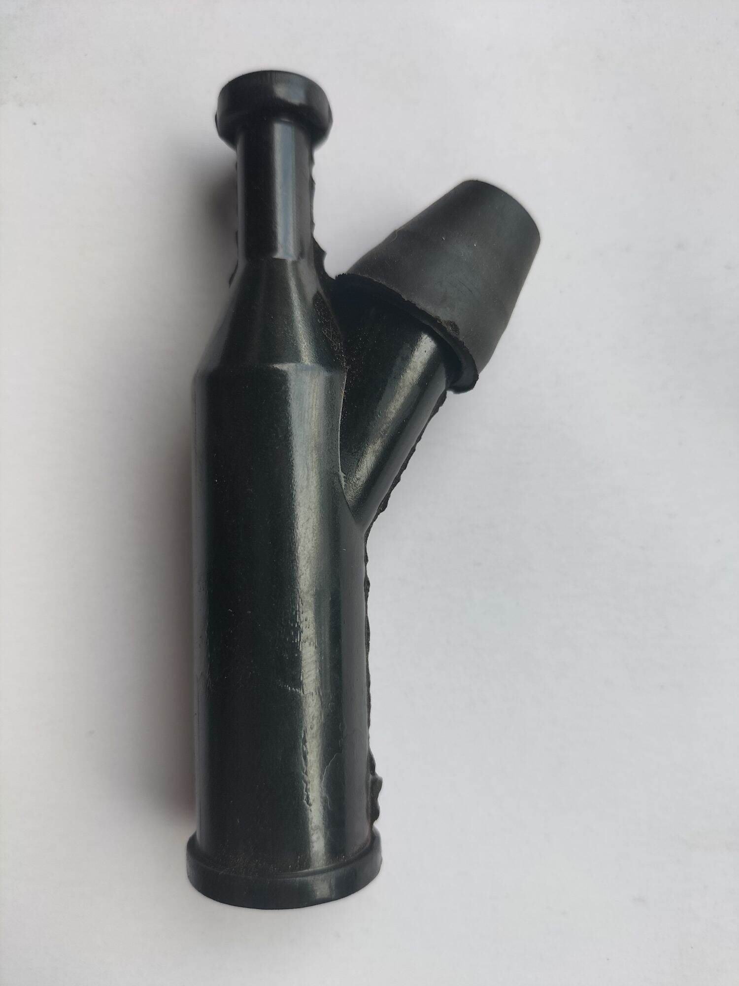 nắp chụp bugi (buri) máy cắt cỏ, máy xăng honda 5.5/6.5