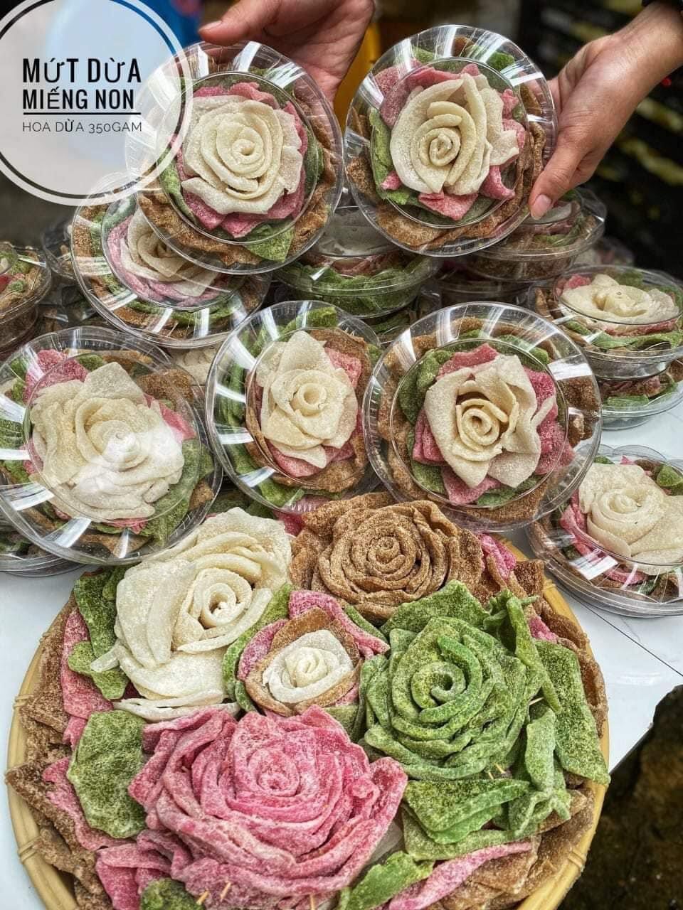 MỨT DỪA NON SỢI NGŨ SẮC 500gr