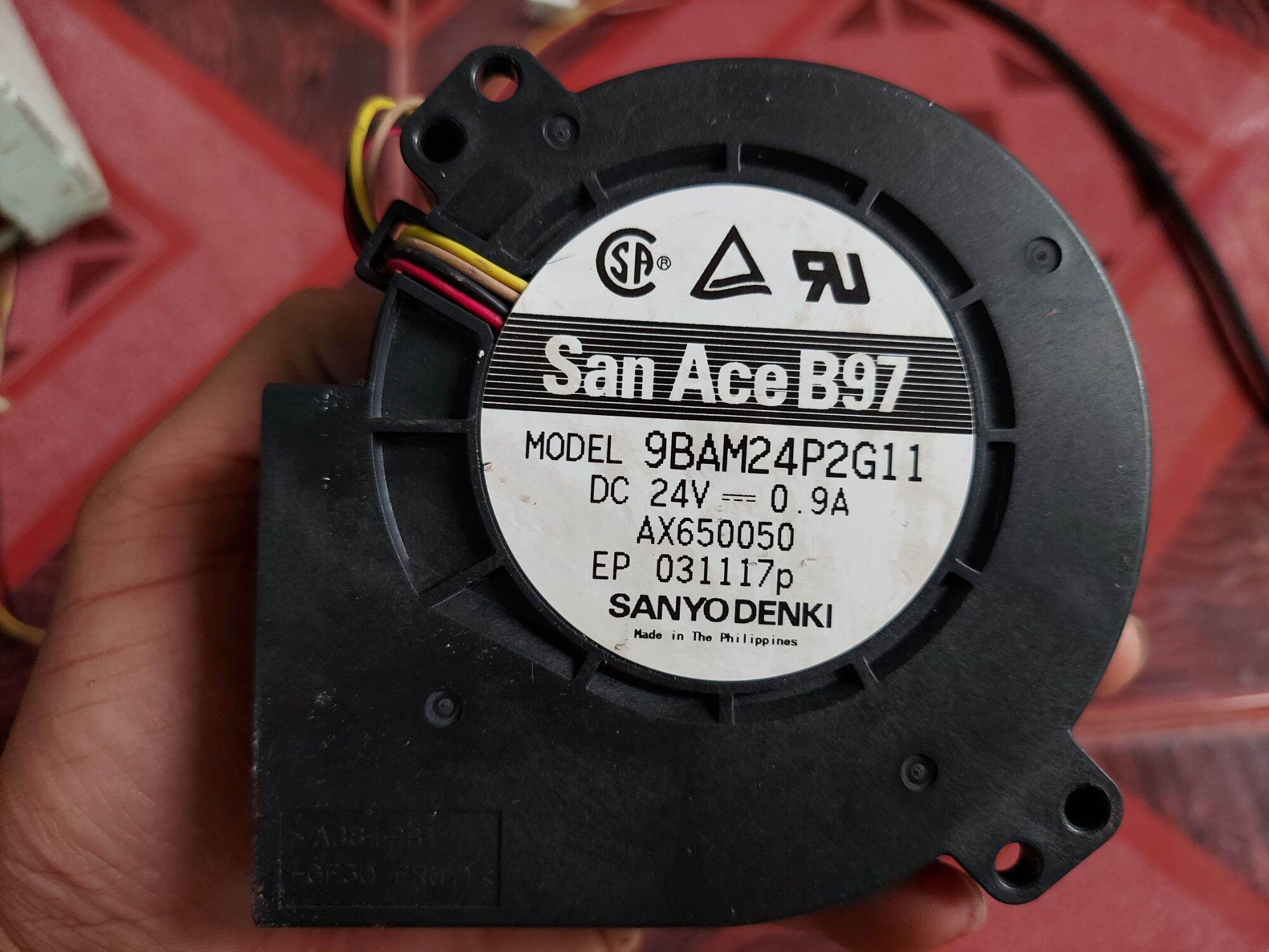 Quạt Sò philippines 24v 0.9A tháo máy Nhật.
