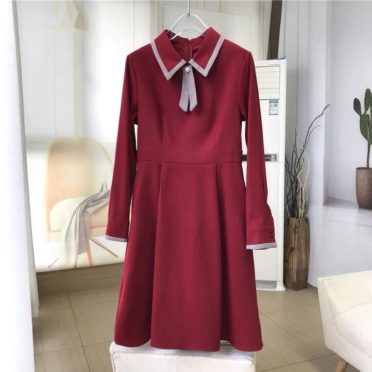 Thanh lý váy da lộn Seifini size S new