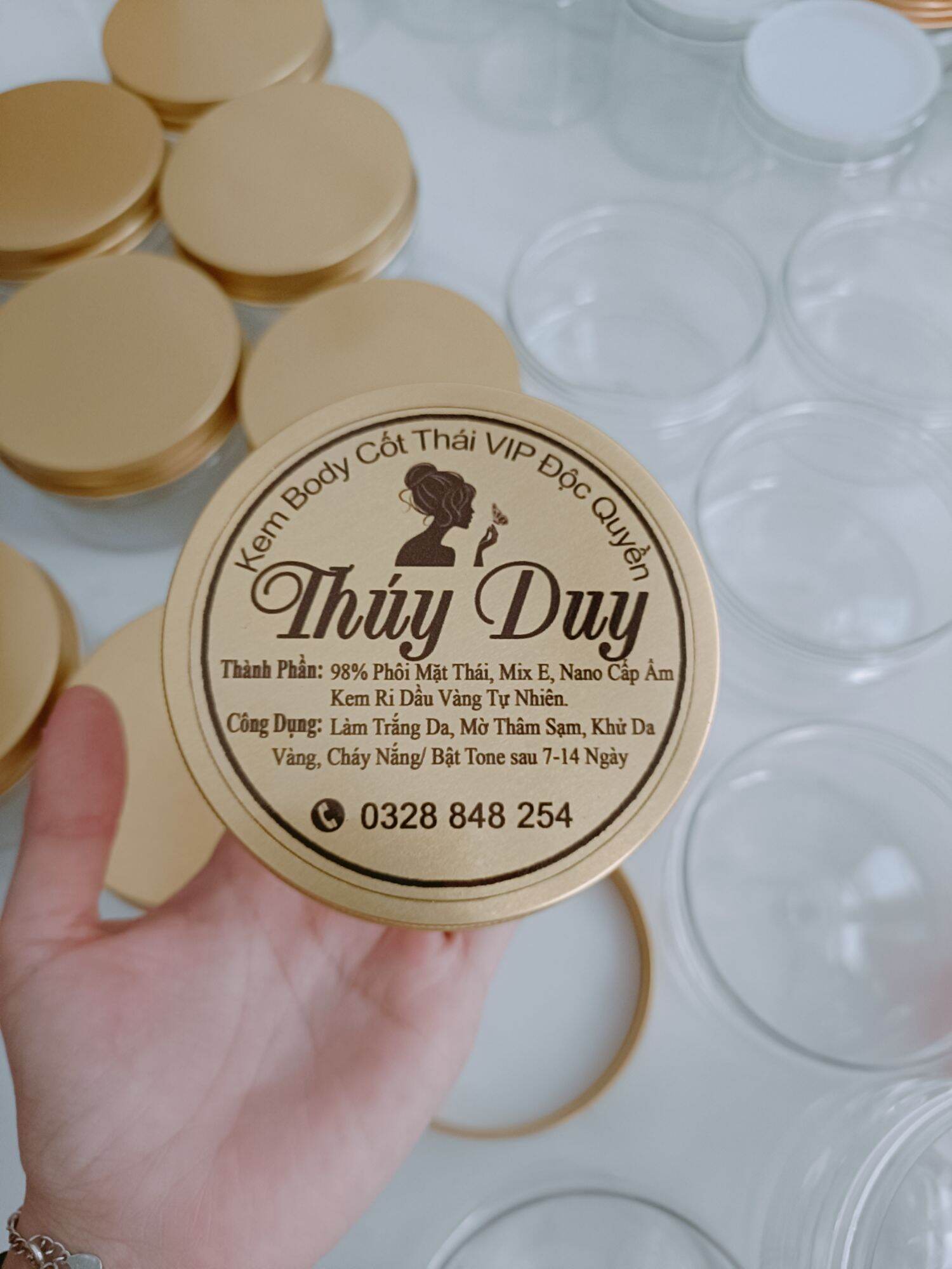 1 MET TEM THIẾT KẾ THEO YÊU CẦU