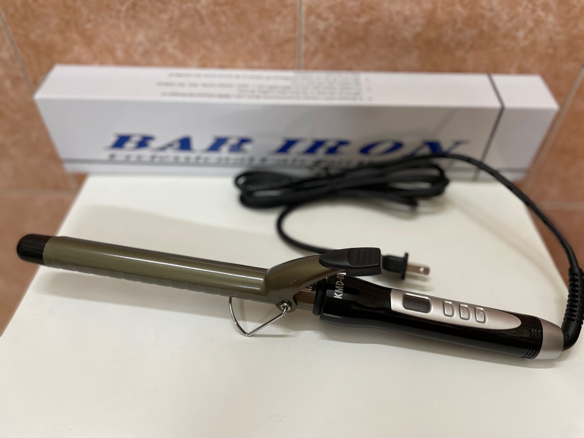 MÁY UỐN TÓC LỌN CHỈNH NHIỆT KMD-08