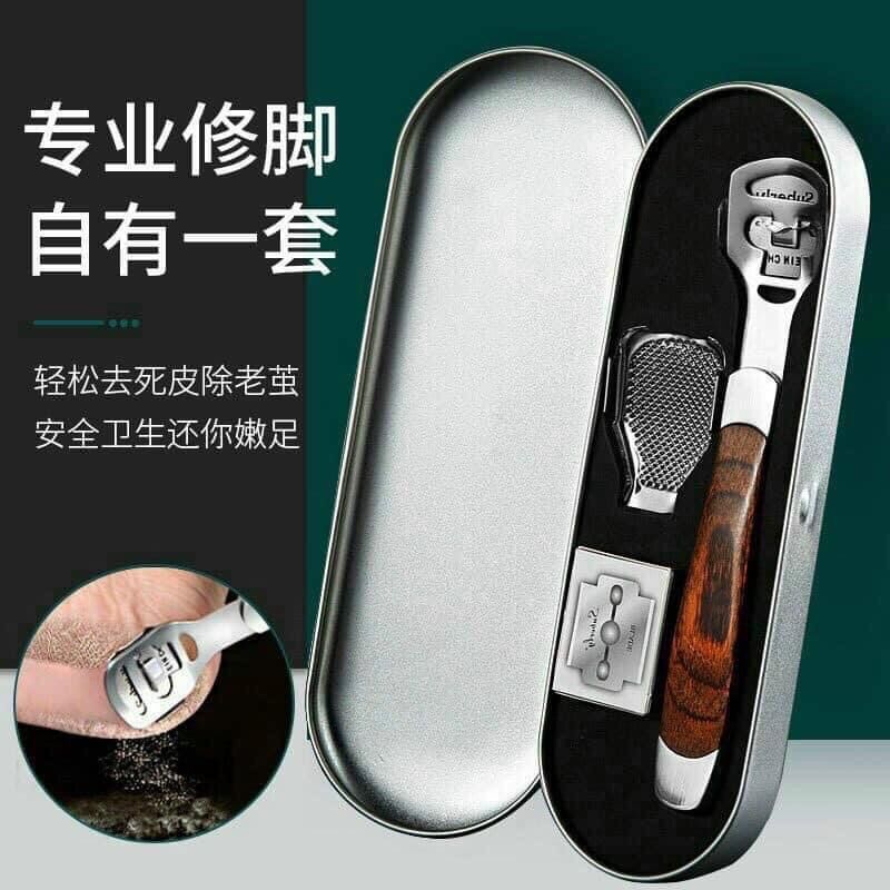 Bộ trà gót chân inox nâng niu bàn chân Việt