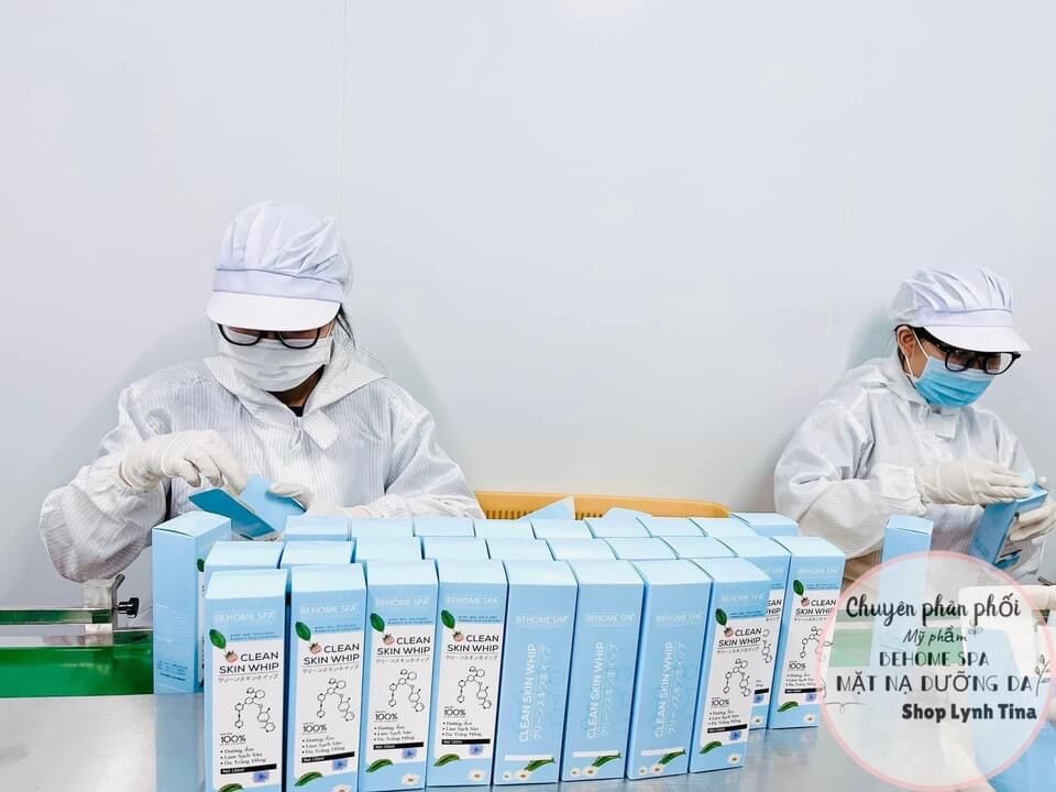 Sửa Rửa Mặt trắng da Behome Spa, Đầu cọ silicon mềm