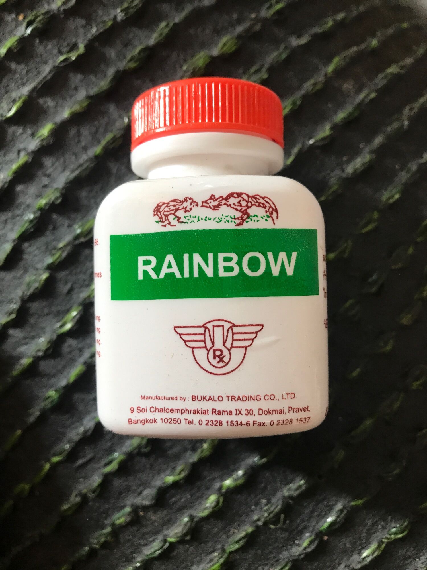 Tăng cơ bắp b12 rainbow cho gà đá lọ 100v