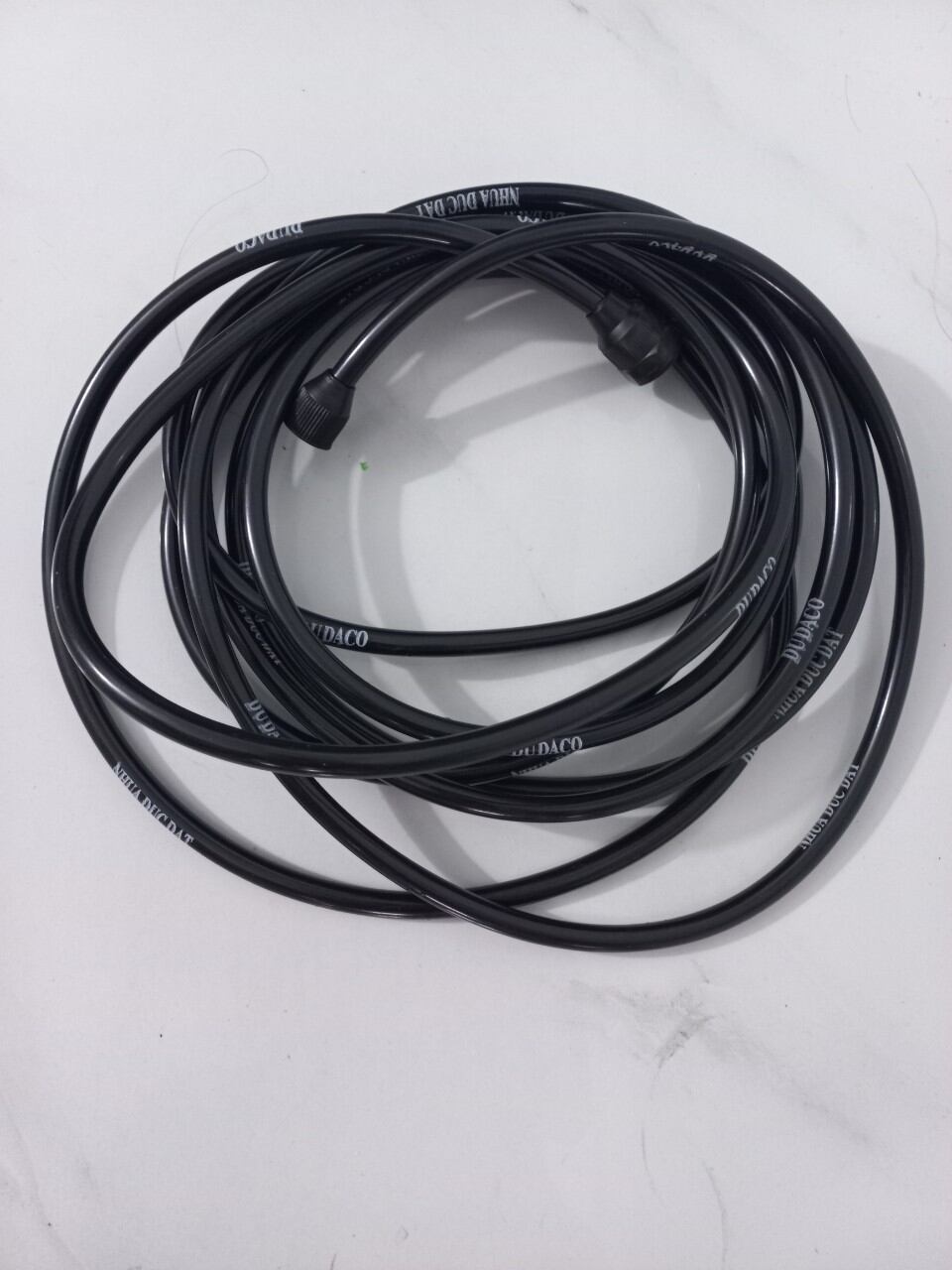 Dây nước bình xịt tưới cây Dudaco 4m