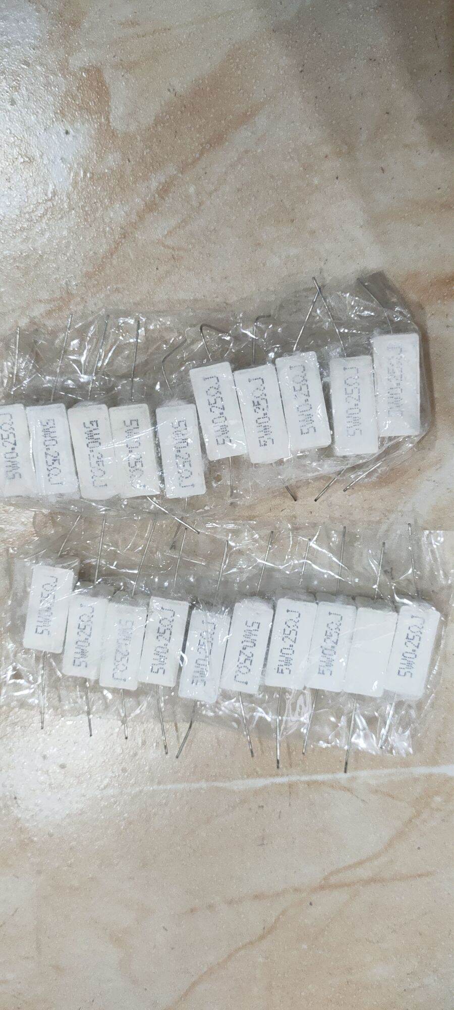 10 điện trở sứ 0.25 om 5w