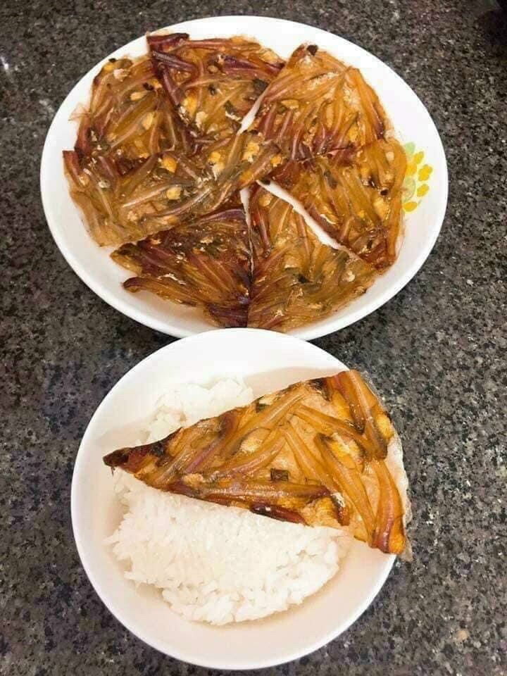 Bánh tráng cá cơm 500g