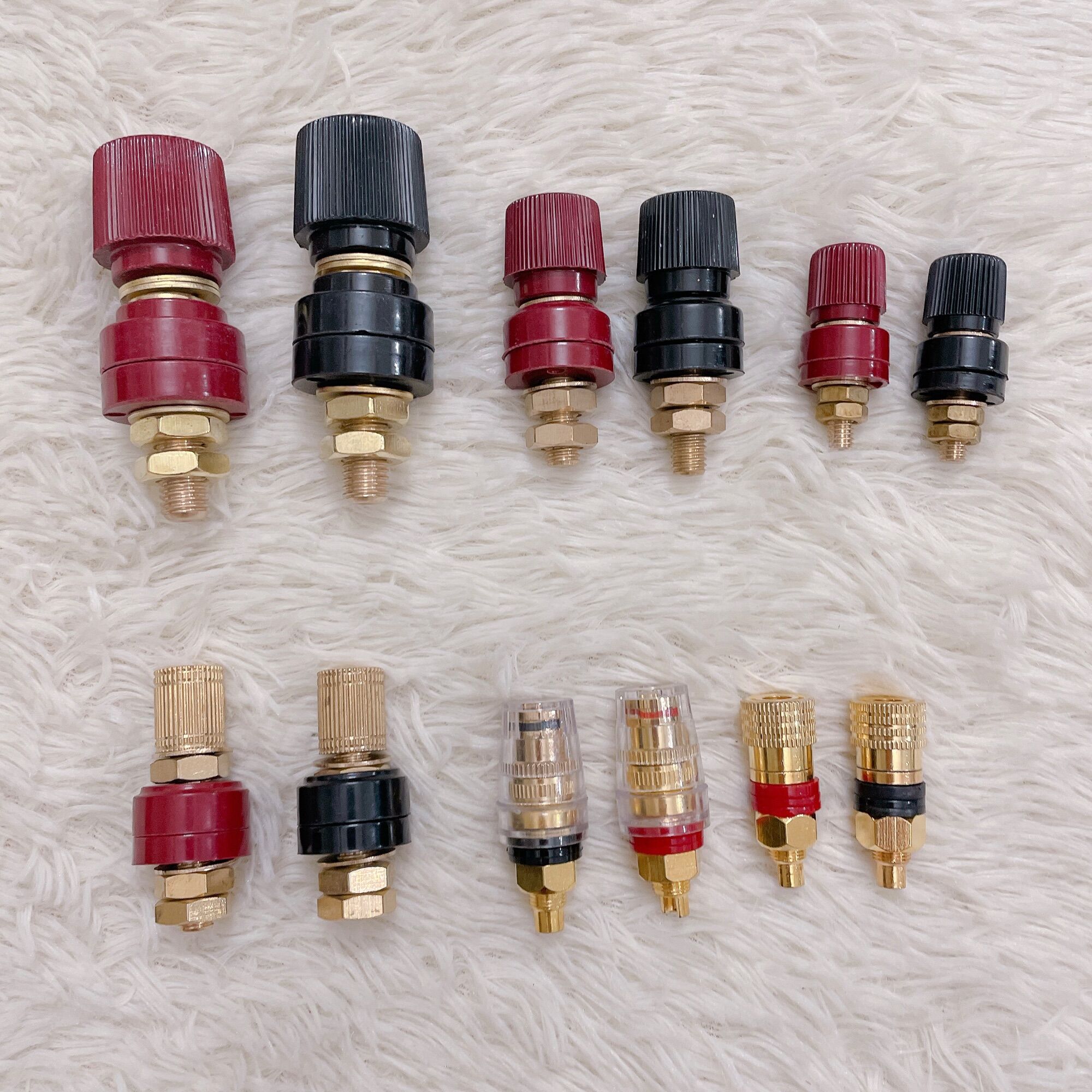 Cọc đồng nguyên chất dùng làm cọc hộp pin