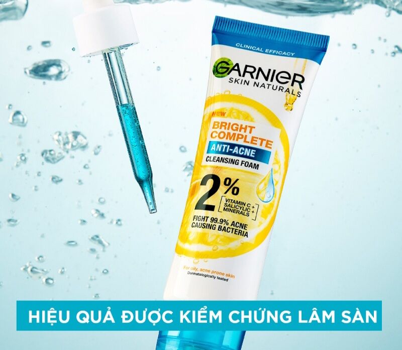Sữa rửa mặt sáng da Garnier Bright Complete 100ml