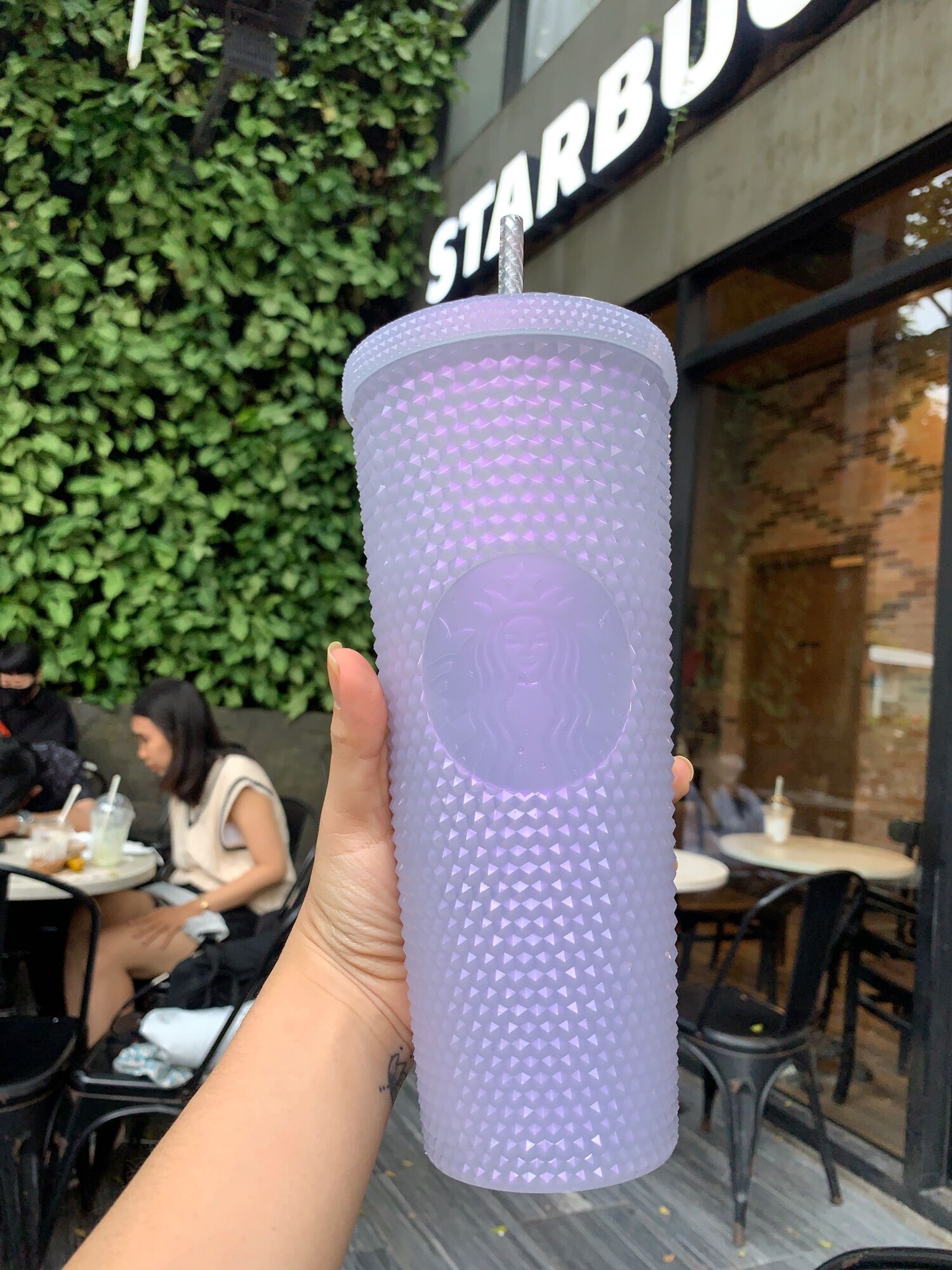 PASS LY PLASTIC COLD CUP 24OZ (709ML) ICY BLING
