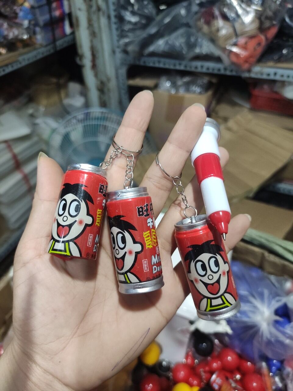 Móc khóa bút bi mực xanh