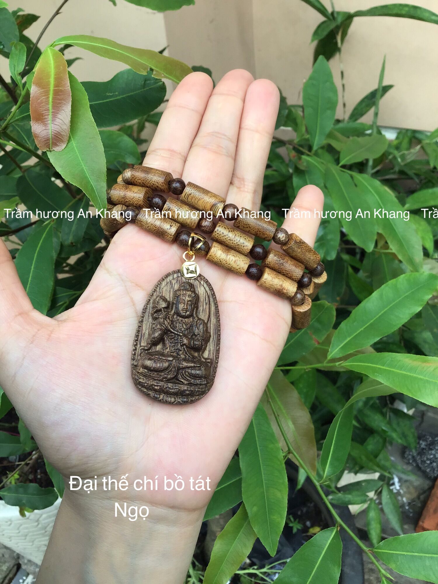 Dây chuyền mặt phật bản mệnh trầm