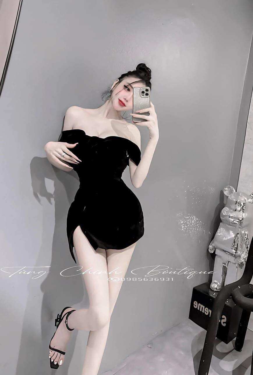 Đầm body trề vai cúp ngực
