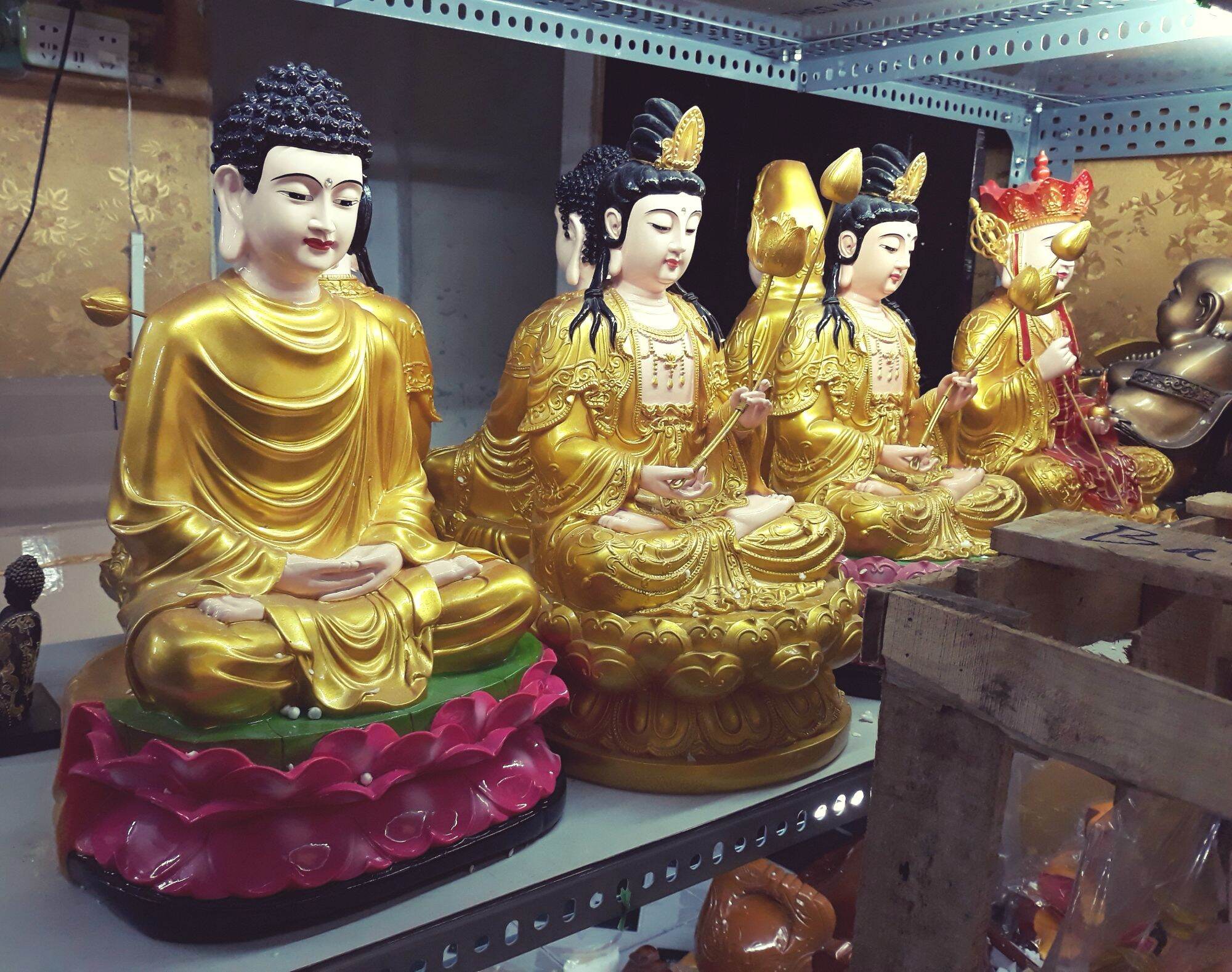 Tượng Phật Bổn Sư 50cm nhũ vàng