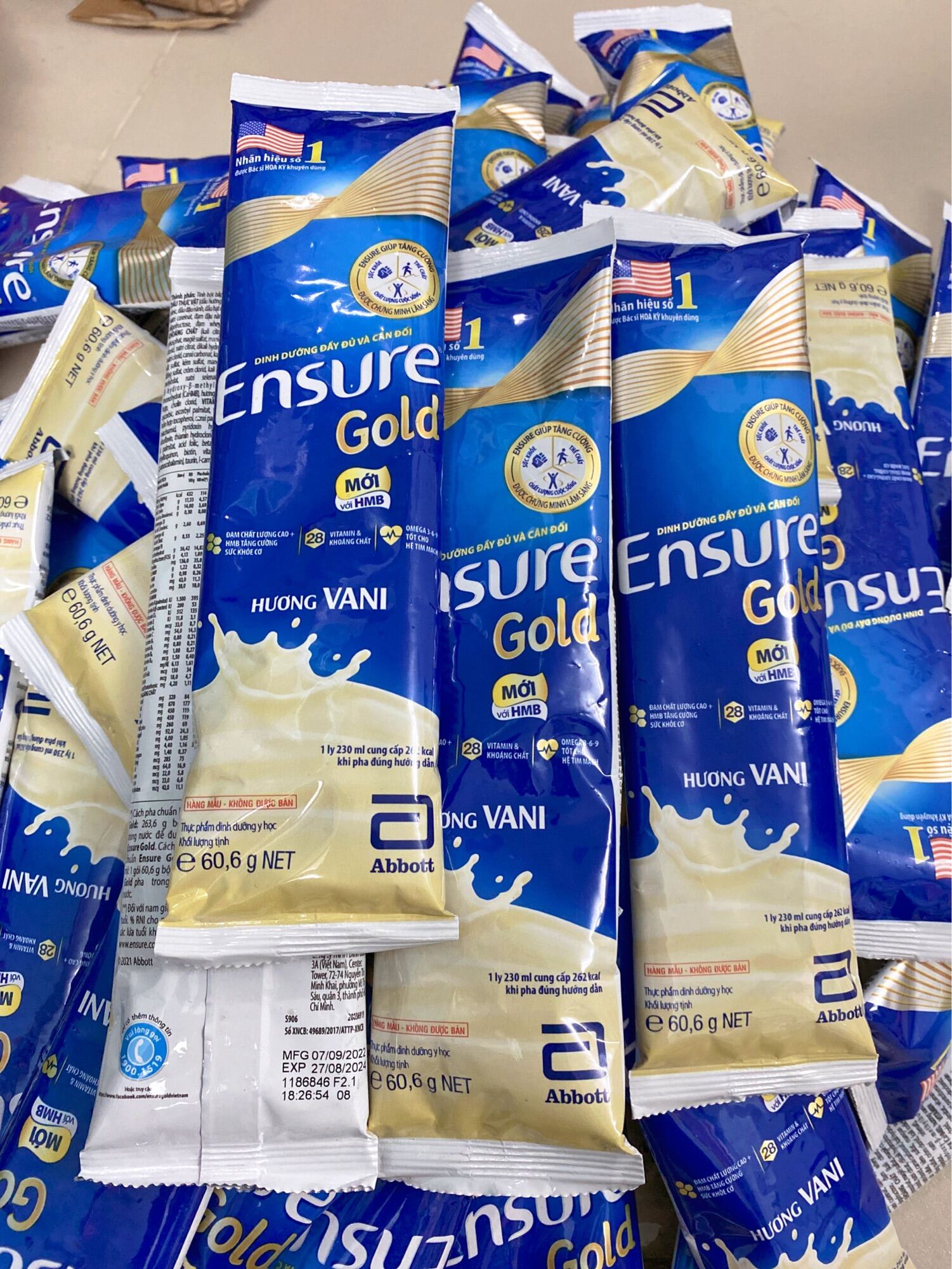 Gói sữa Ensure vani 60,6gram vani date mới nhất
