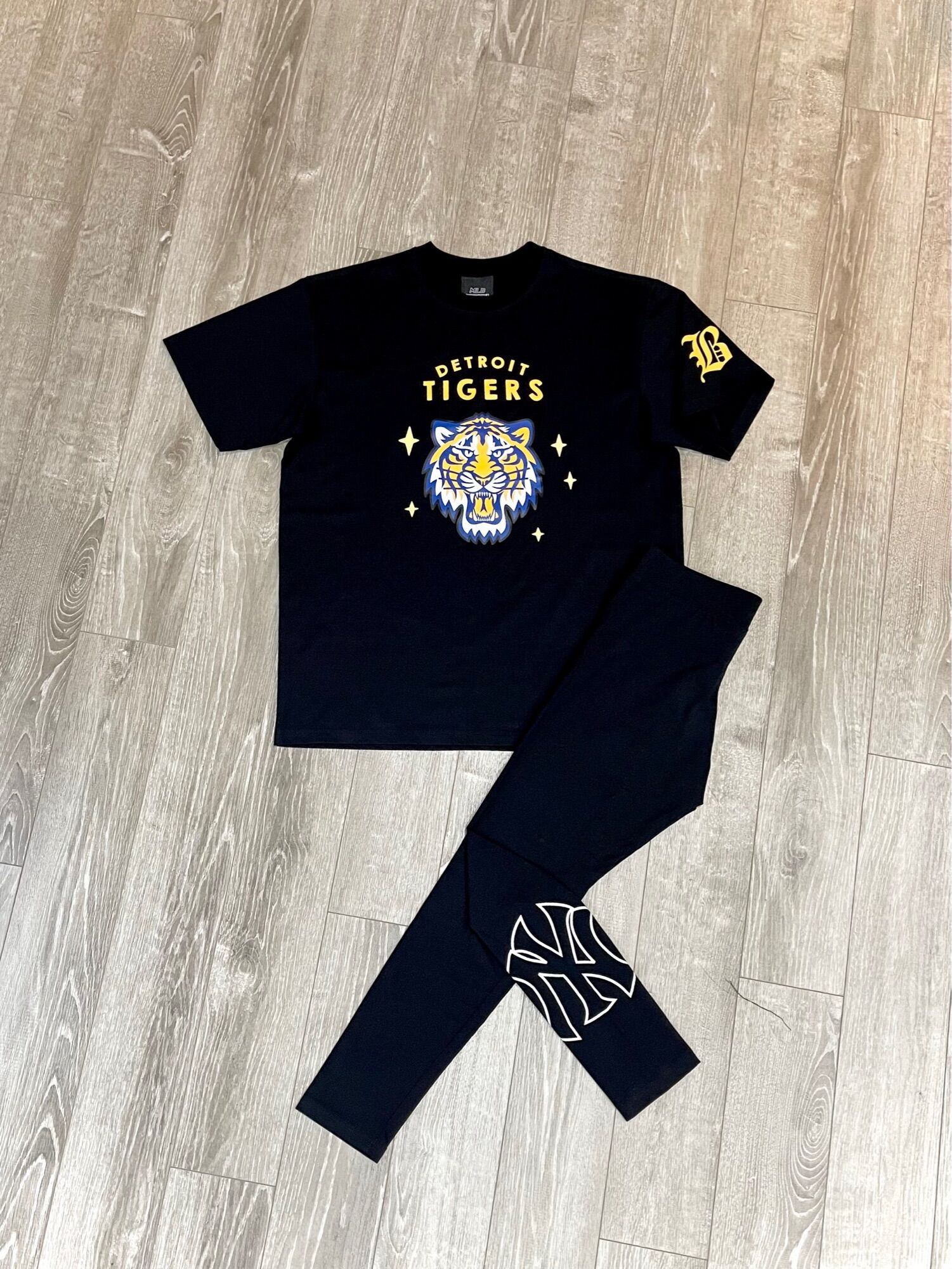 Bộ thể thao Thun cotton Tiger Tee mới onweb dư xịn full tag
