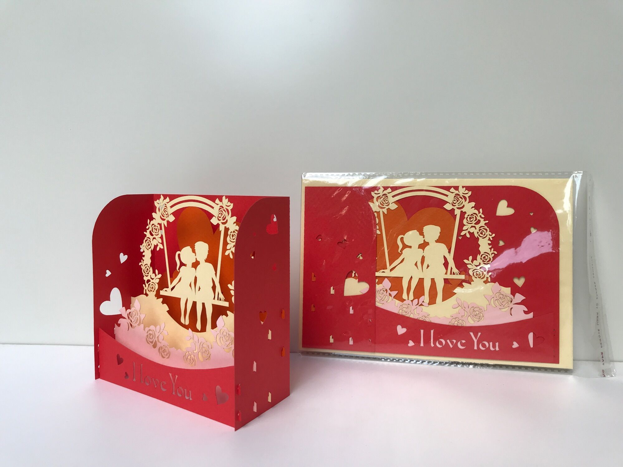Hộp Tình Yêu 10 ( cổng hoa + xích đu ) - Love - Thiệp 3D
