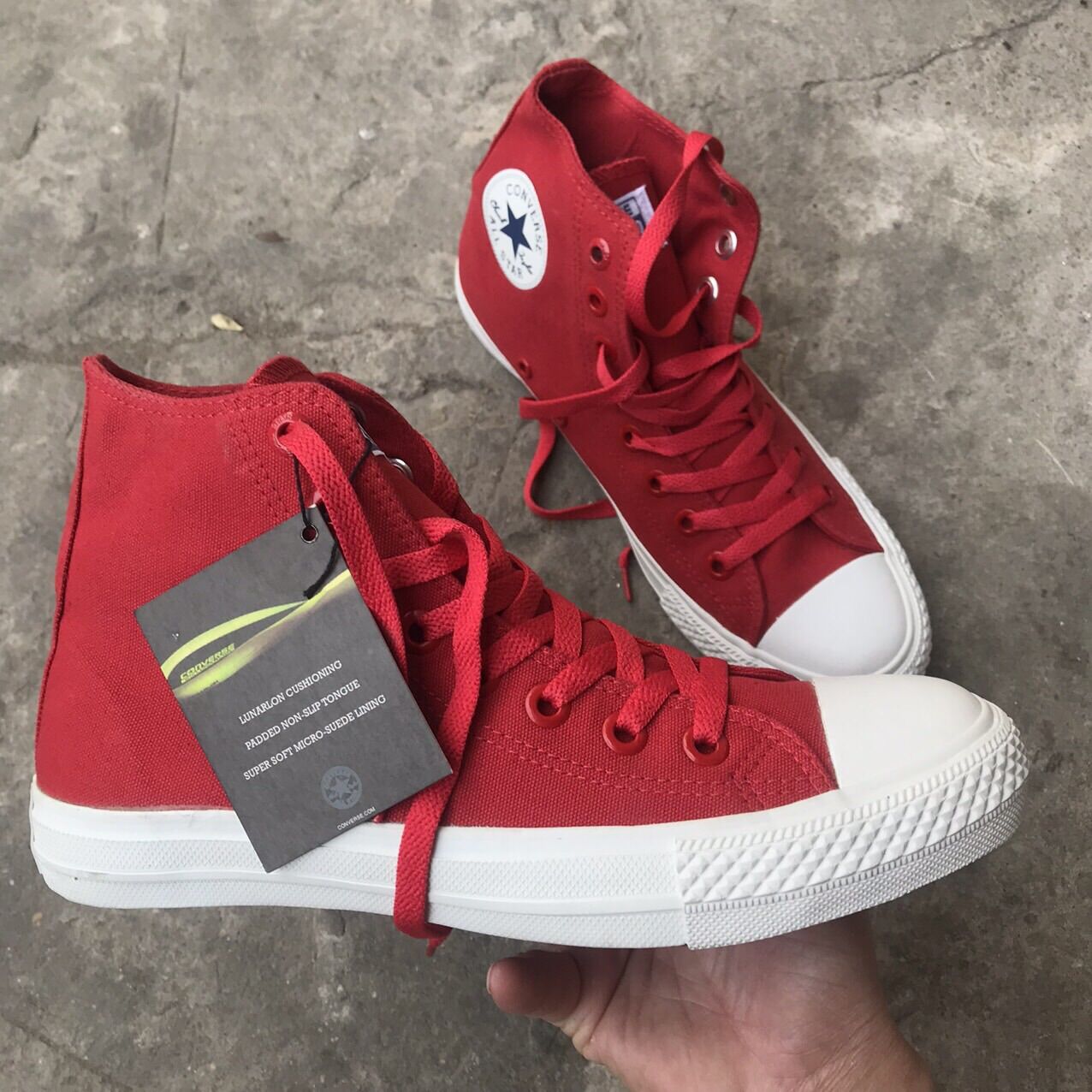 GIÀY CONVERSE CHUCK II ĐỎ TƯƠI